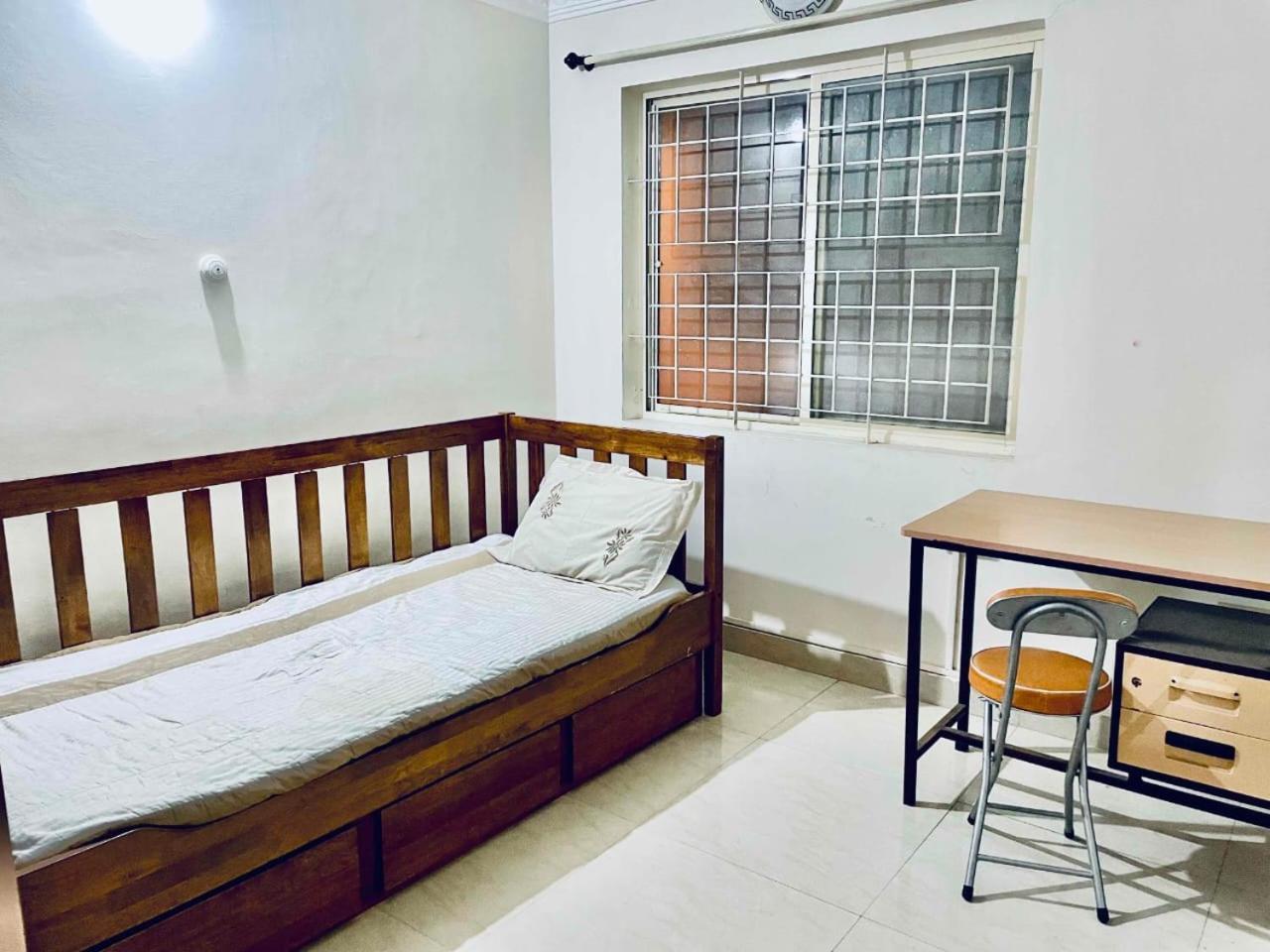 Shanthi Home Stay Puttaparthi Exteriér fotografie